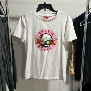 Guns N Roses white/pink tee